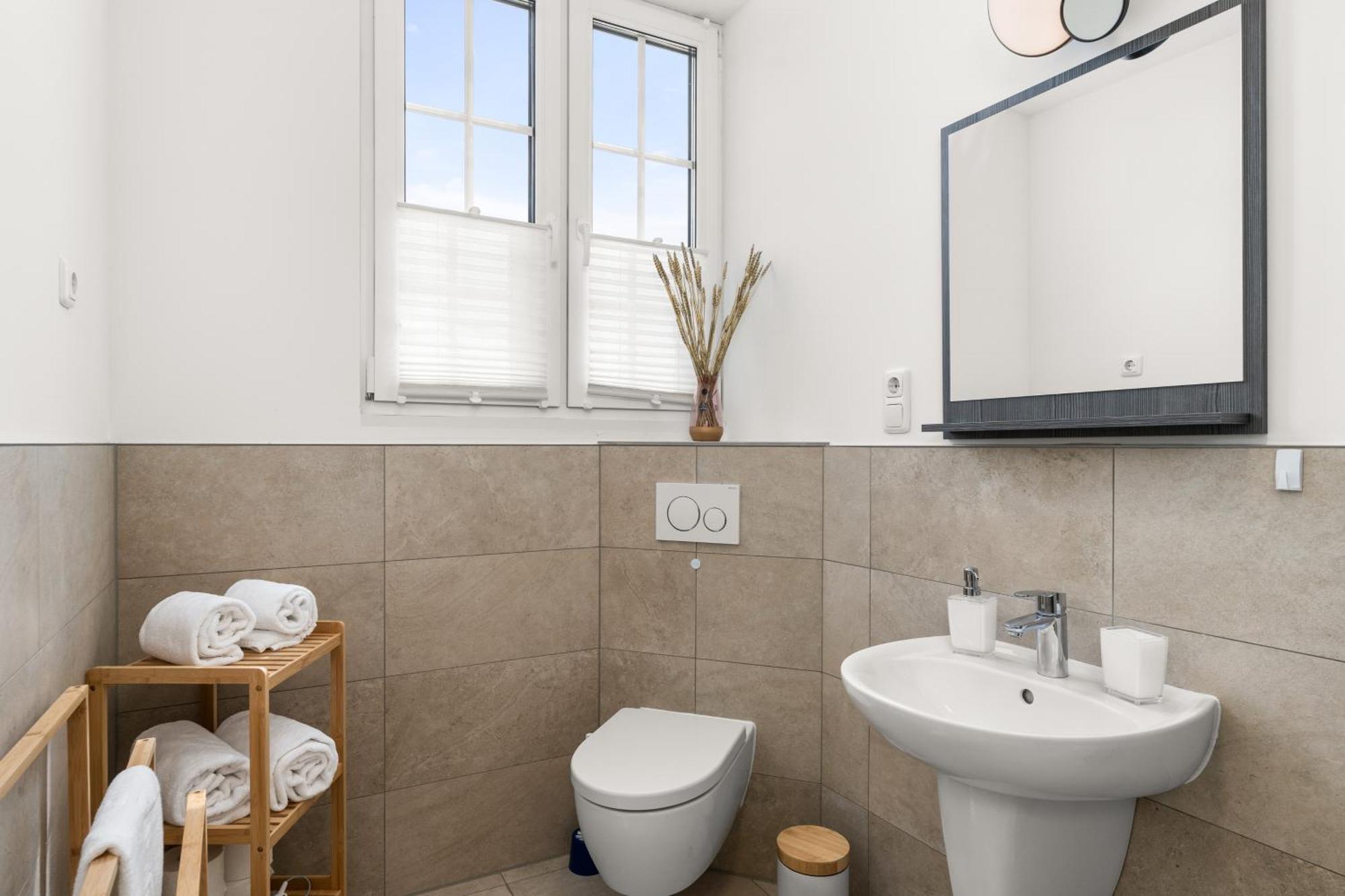 Maracoon - Suite Studios Krefeld Uerdingen I 20 Min Zur Messe Extérieur photo