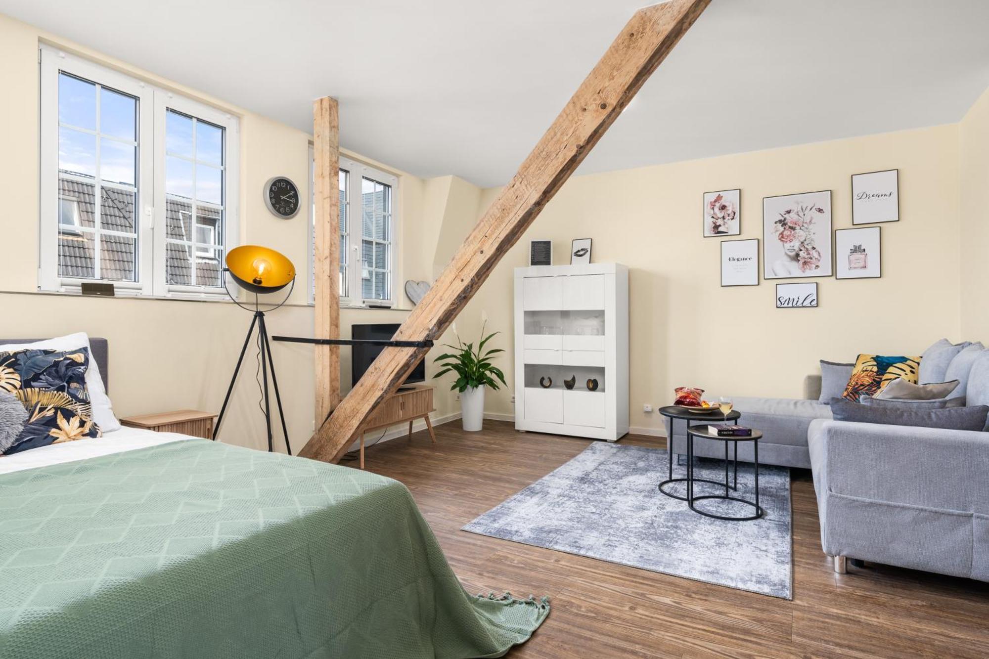 Maracoon - Suite Studios Krefeld Uerdingen I 20 Min Zur Messe Extérieur photo
